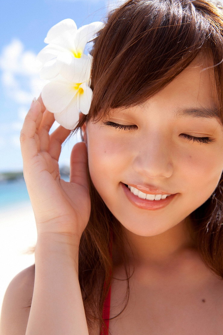 Ai Shinozaki