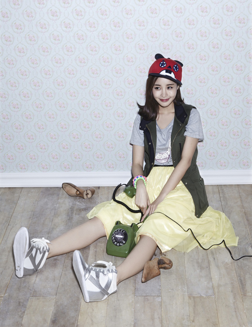Yoon Jin Yi