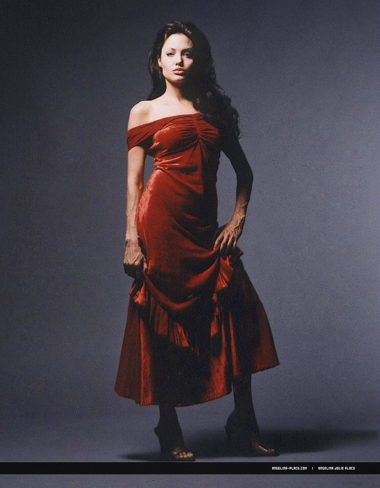 Angelina Jolie Angelina Jolie