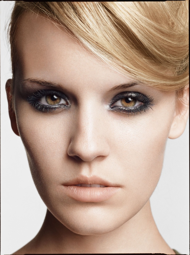 Maggie Grace