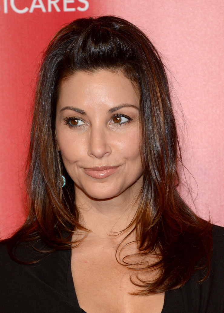 Picture of Gina Gershon