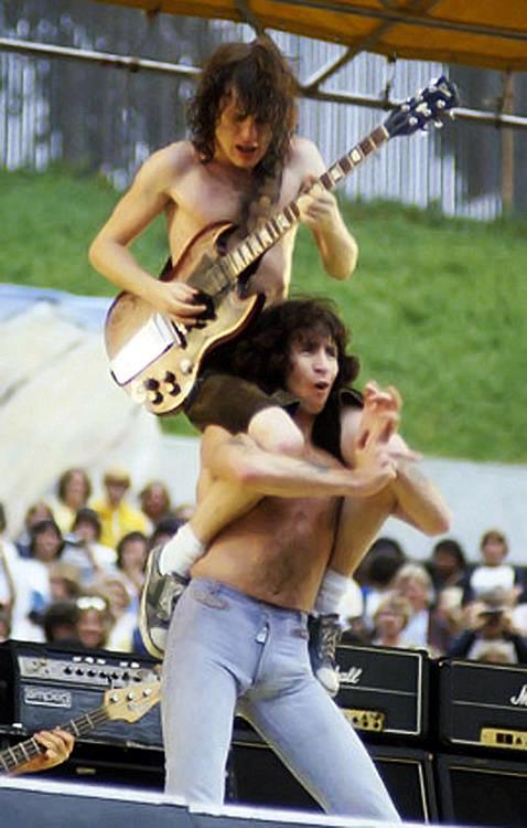 Angus Young Angus Young