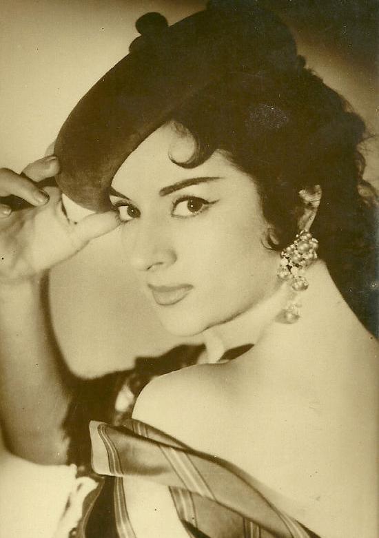 Lola Flores