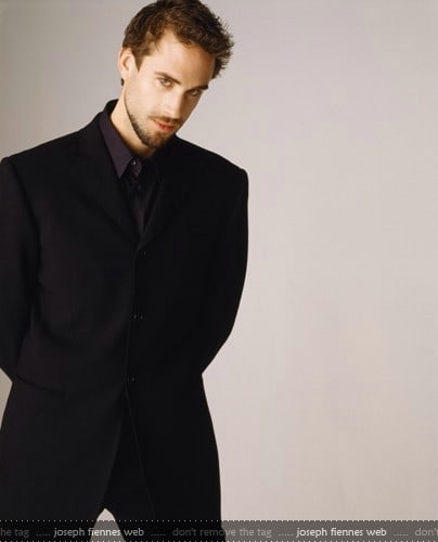 Joseph Fiennes