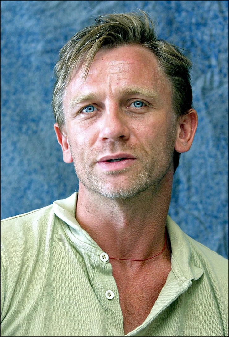 Daniel Craig