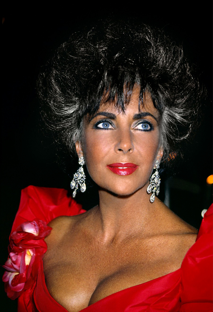 Elizabeth Taylor Elizabeth Taylor