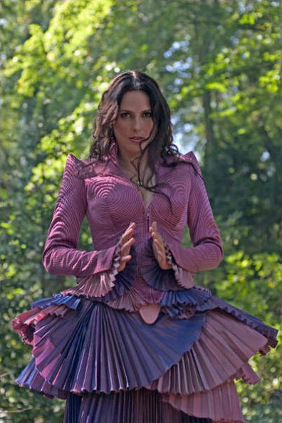 Sharon den Adel Sharon den Adel