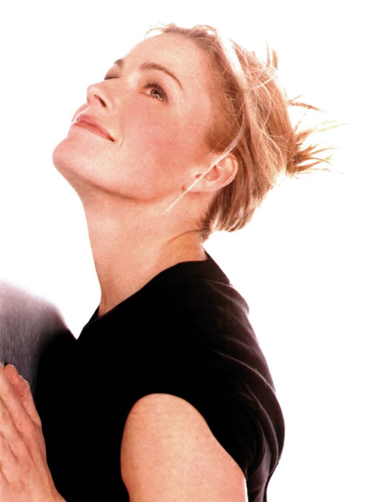 Elisabeth Shue