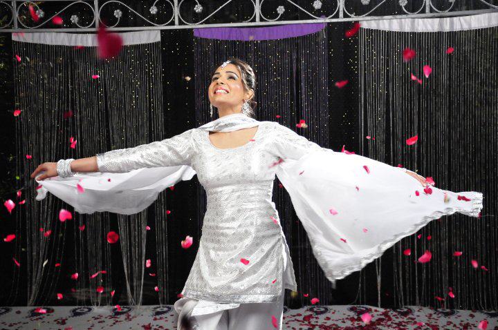 Mandy Takhar
