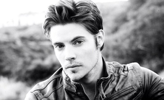 Josh Henderson Josh Henderson