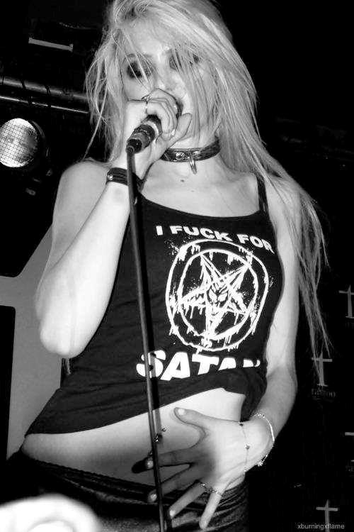 Taylor Momsen