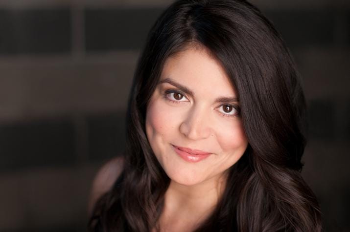 Cecily Strong