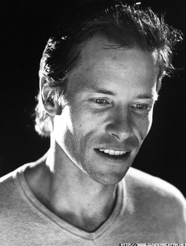 Guy Pearce