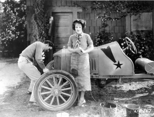 Wings (1927)