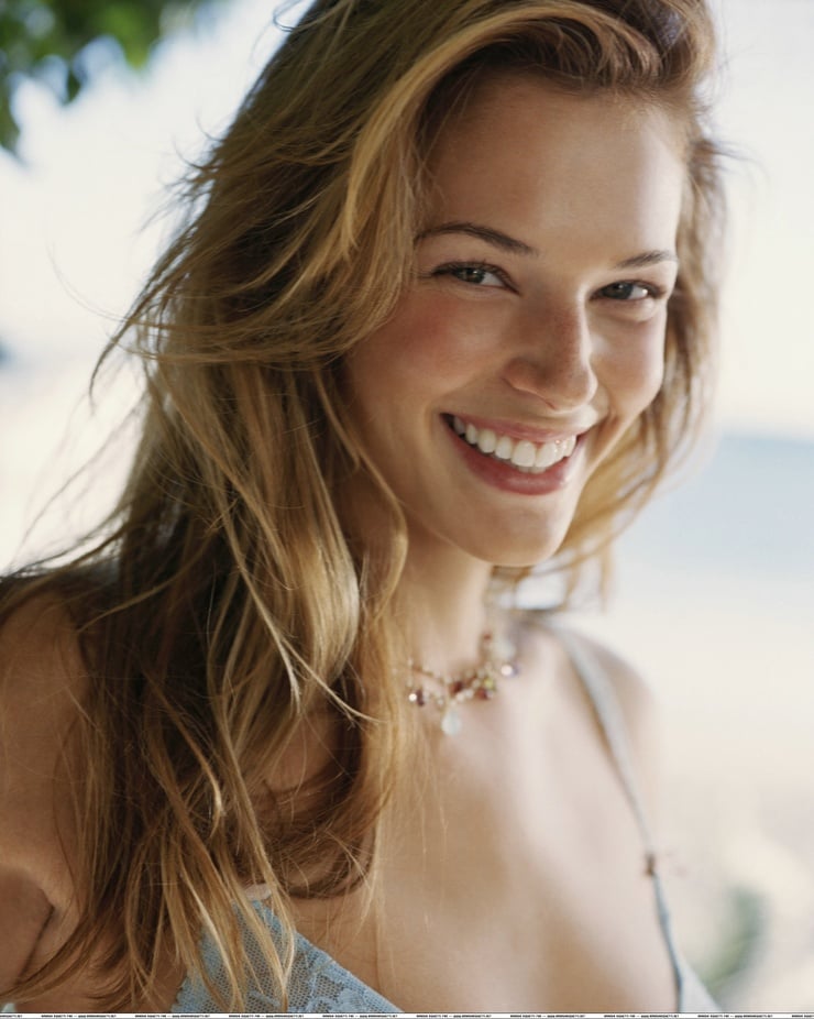 Amanda Righetti