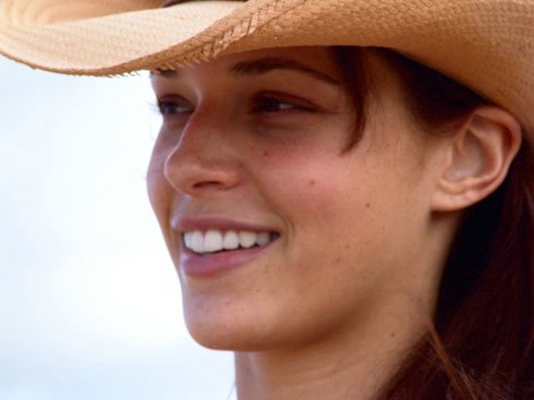 Amanda Righetti Amanda Righetti