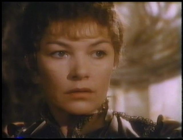 Hedda                                  (1975)