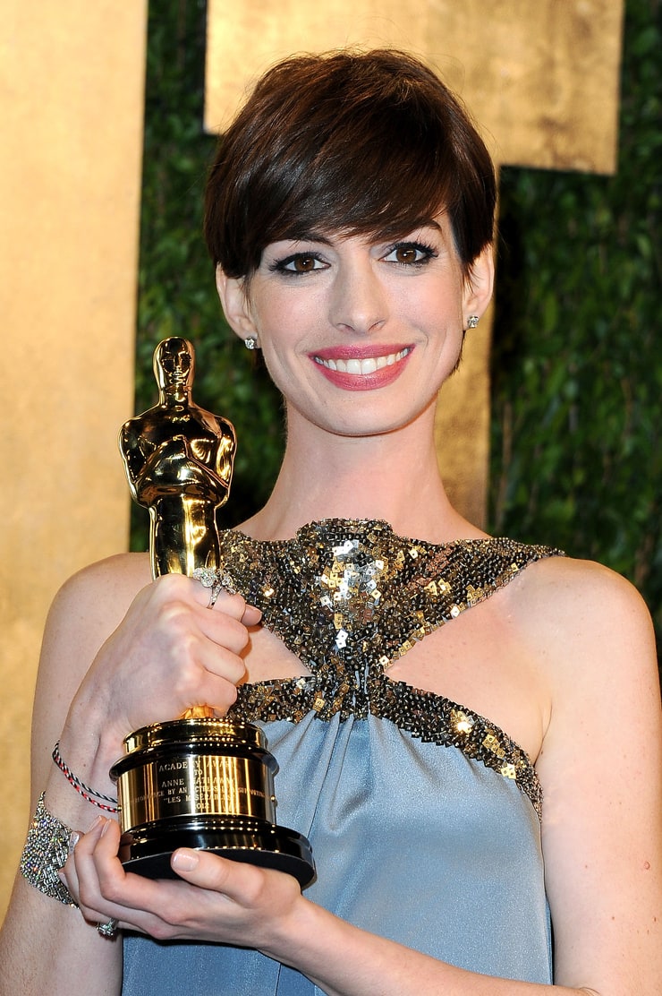 Anne Hathaway