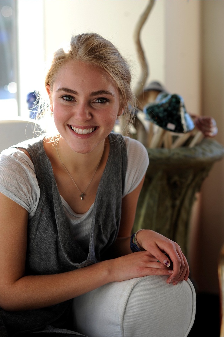AnnaSophia Robb AnnaSophia Robb