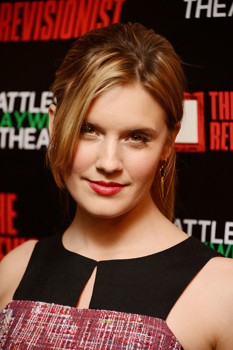Maggie Grace