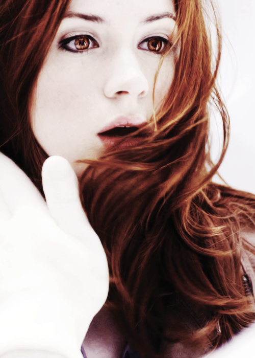 Karen Gillan Karen Gillan