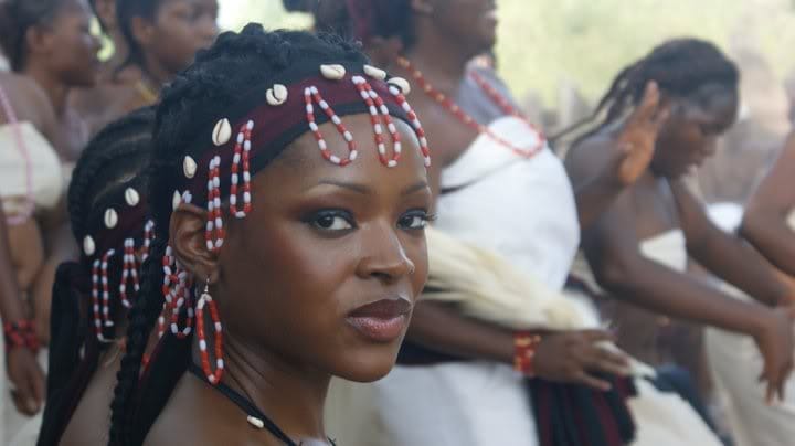 Caroline Chikezie