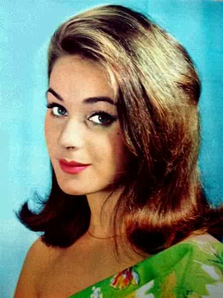 Geneviève Grad Geneviève Grad