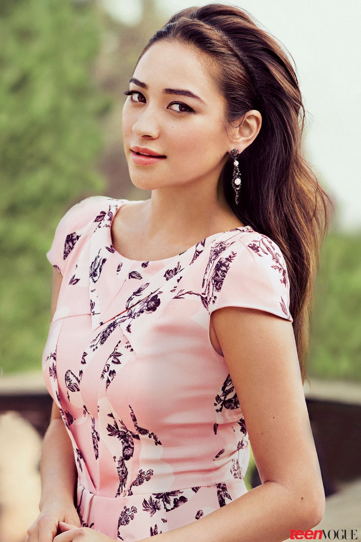 Shay Mitchell