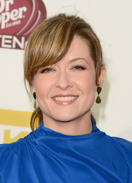 Ali Hillis Ali Hillis