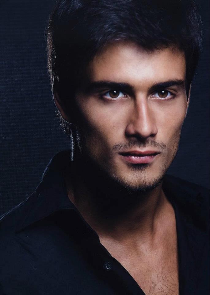 Edgar Mello