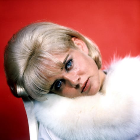 Sue Lyon Sue Lyon