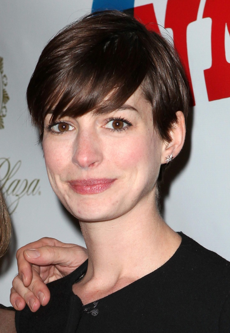 Anne Hathaway Anne Hathaway