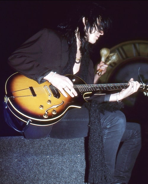 Izzy Stradlin