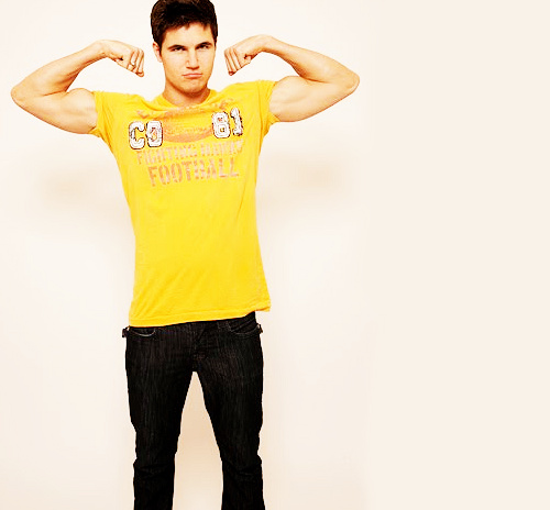 Robbie Amell