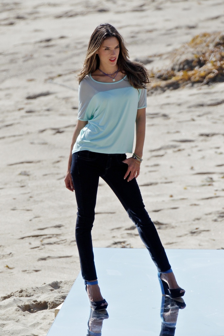 Alessandra Ambrosio Alessandra Ambrosio