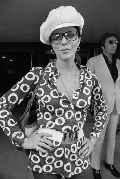 Joan Collins Joan Collins