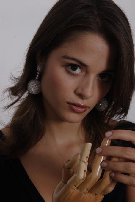 Stephanie Leonidas Stephanie Leonidas