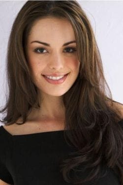 Caroline de Souza Correa Caroline de Souza Correa