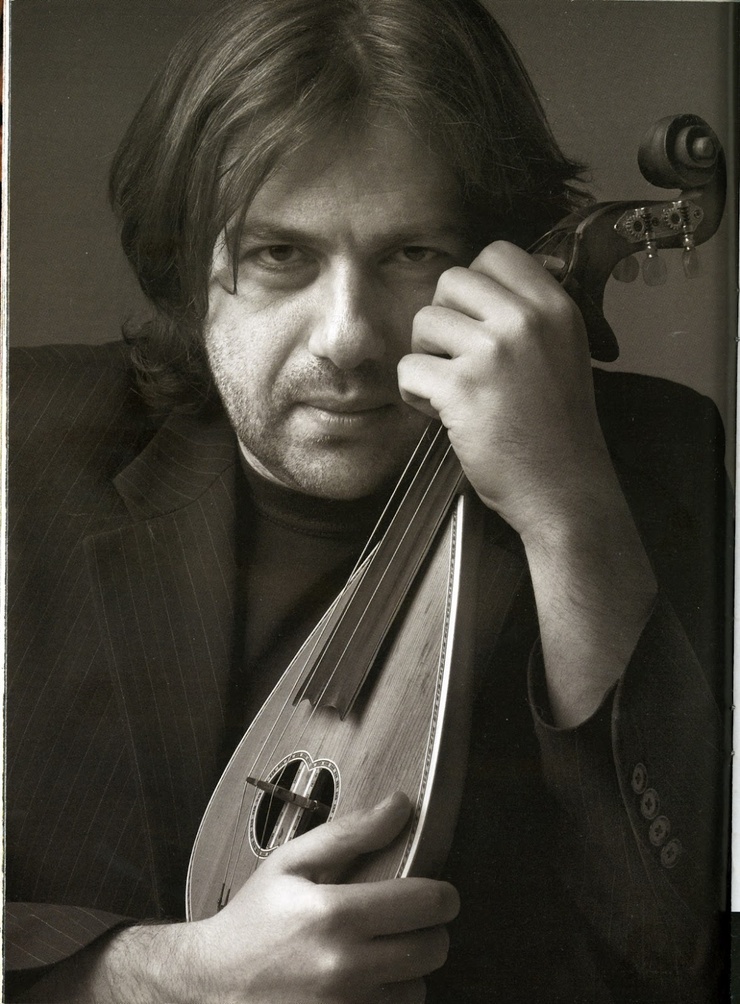 Manos Pirovolakis