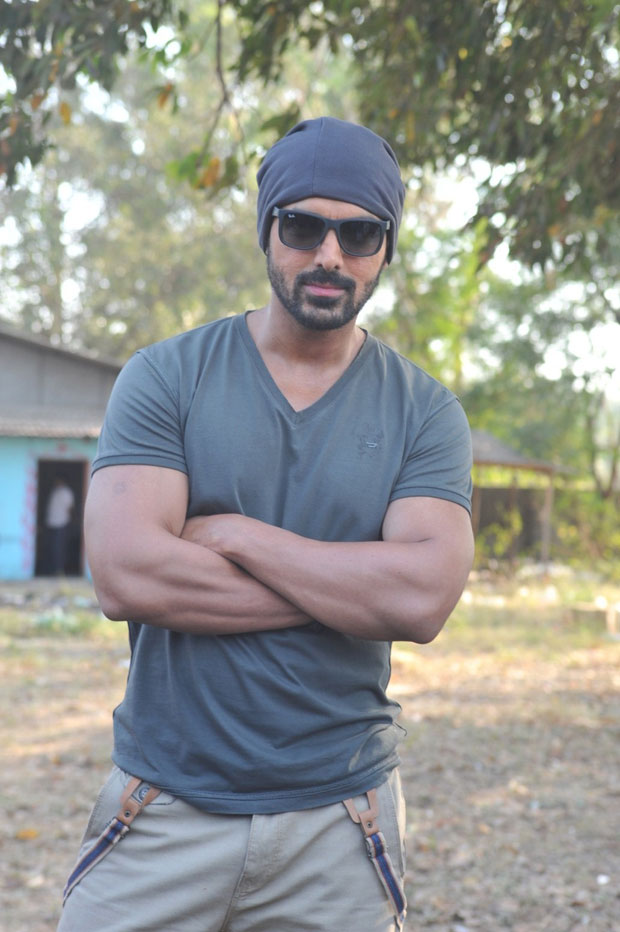 I, Me aur Main                                  (2013)