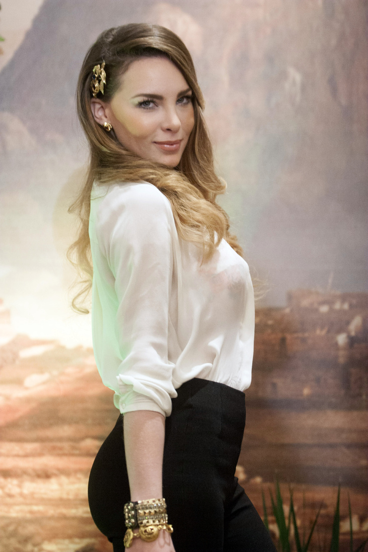 Belinda Belinda