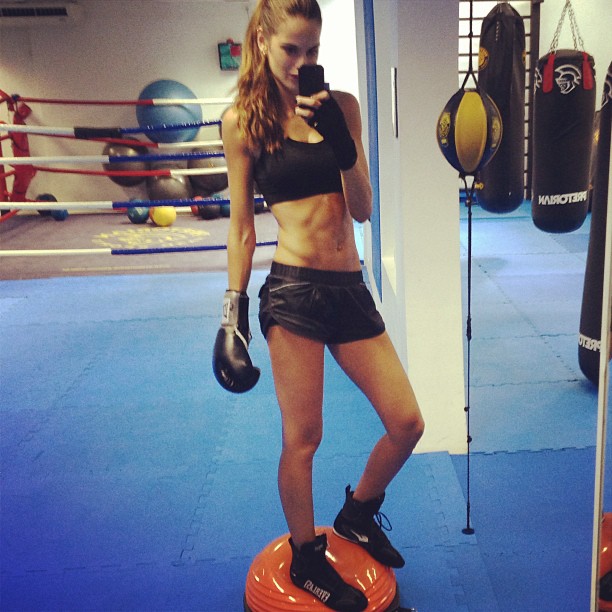 Izabel Goulart Izabel Goulart
