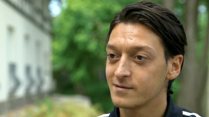 Mesut Özil