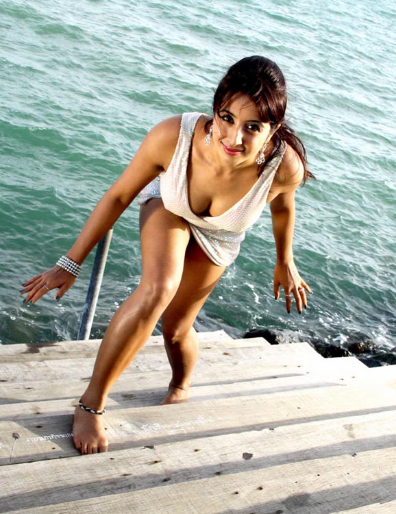 Sanjana (i) Sanjana (i)