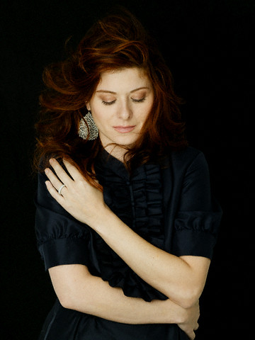 Debra Messing