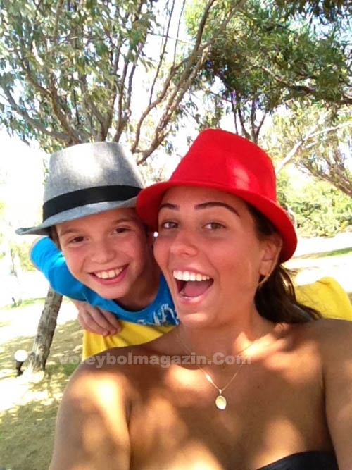 Ceren Kestirengoz