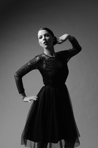 Annet Mahendru Annet Mahendru