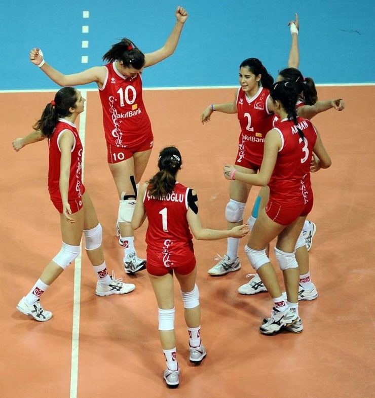 Damla Cakiroglu