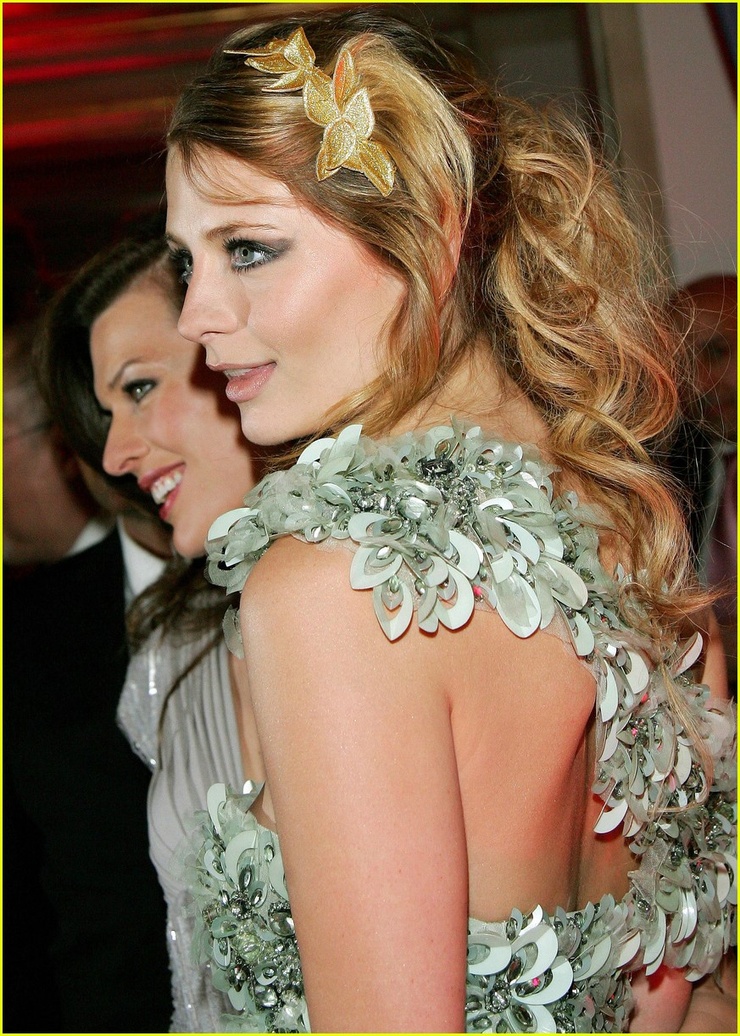 Mischa Barton Mischa Barton