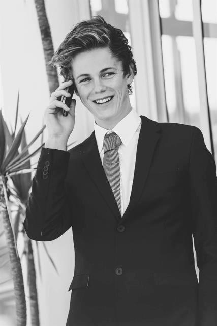 Caspar Lee